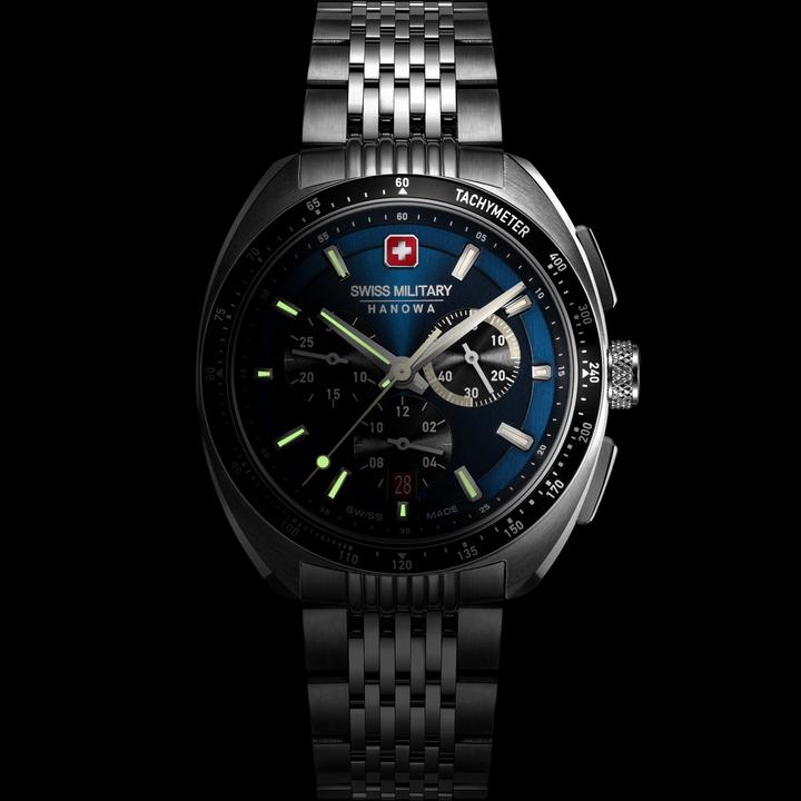 Actual product image Swiss Military Hanowa SMWGI0003303 Defender (Chronograph, 41 mm)