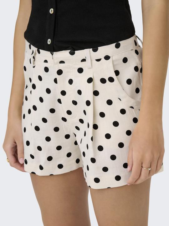 Actual product image Only ONLTAMILA Normal geschnitten Shorts Shorts (S)