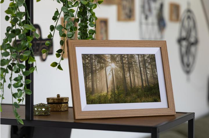Produktbild Cocon Digitaler Bilderrahmen Momento 10.1", Holz, EPREL-Nummer: 0 (10.10", 1280 x 800 Pixel)