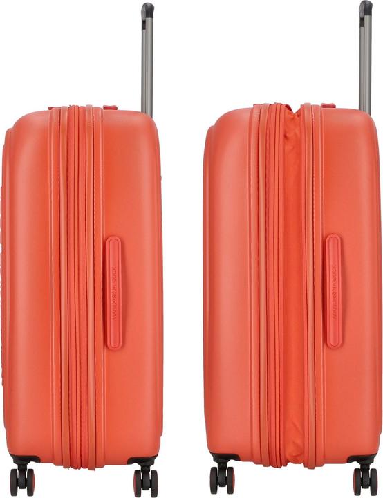 Actual product image Mandarina Duck Logoduck+ 4-wheel trolley 75 cm (103 l)