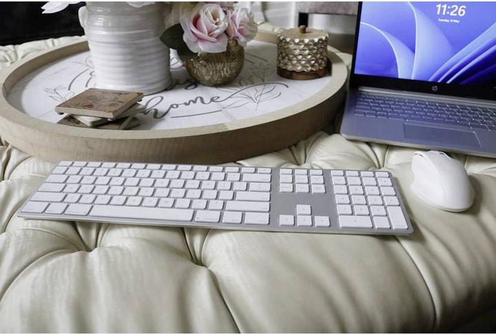 Actual product image Matias Wireless USB-C Keyboard Mac german silver (FK416DCS-DE) (DE, Wireless)