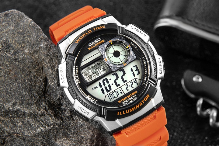 Immagine prodotto Casio Orologio da uomo AE-1000W-4BVDF