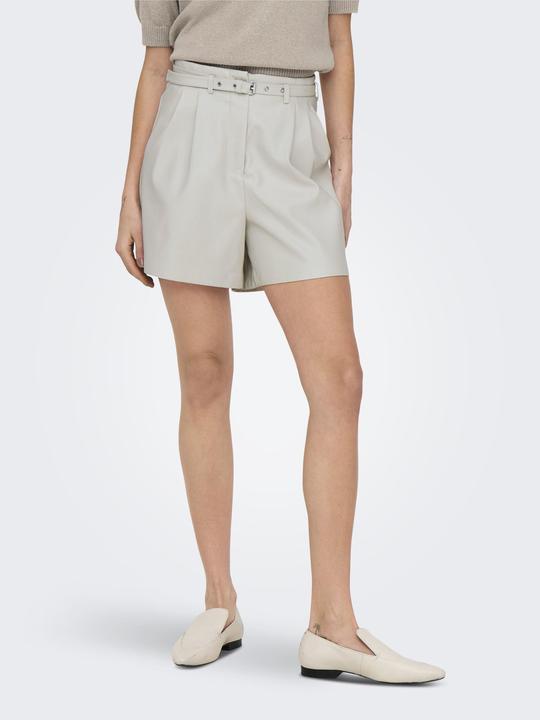 Produktbild Only ONLHEIDI Mittlere Taille Normal geschnitten Shorts in Lederoptik Shorts in Lederoptik (XS)