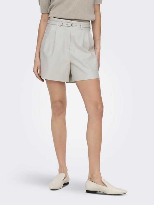 Actual product image Only ONLHEIDI Mid-rise waist Regular fit Leather-look shorts Leather-look shorts (XS)
