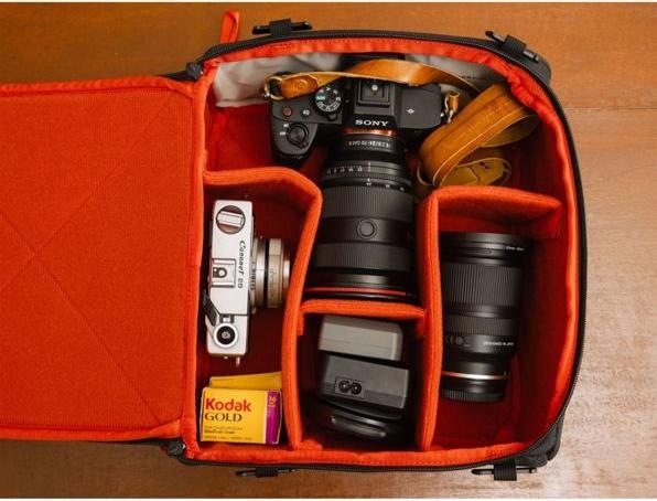 Image du produit Moment Everything Camera Insert 8L - Noir (Sac à bandoulière pour appareil photo, 8 l)