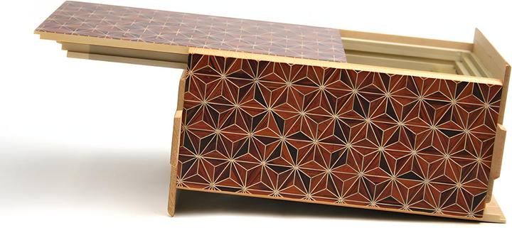 Produktbild Maruyama Himitsu Bako - Akaasa (21 Schritte) - Japanische Rätselbox