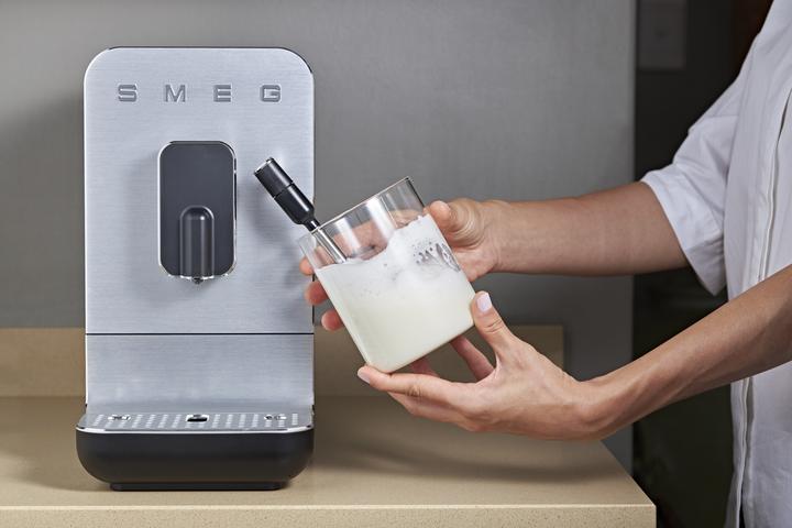 Image du produit Smeg BCC12BLMEU
