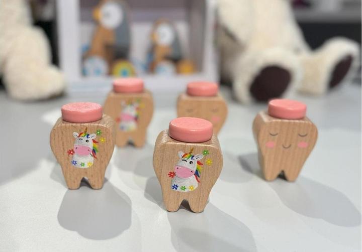 Produktbild Spielba Milchzahndose Einhorn Handbemalt in der Schweiz
