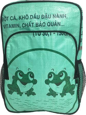 Produktbild Bekos Upcycling - Kinderrucksack aus recycelten Futtersäcke Frosch Medium
