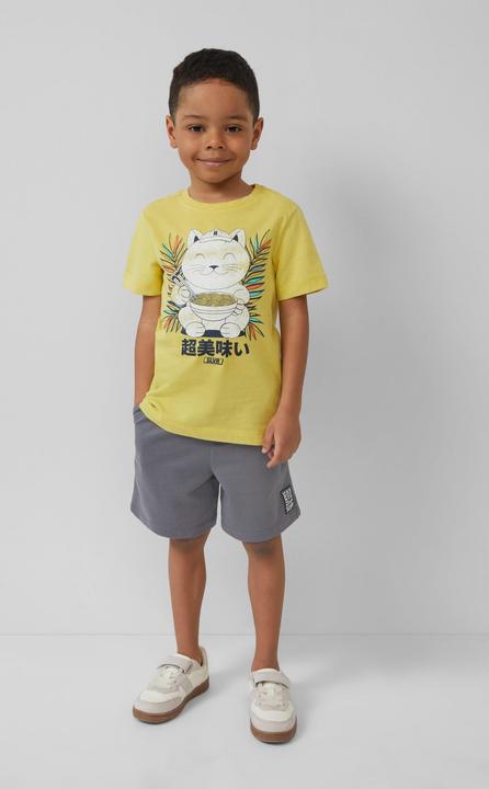 Actual product image S.Oliver T-Shirt Baumwoll-T-Shirt mit Frontprint und verlängertem Rückenteil (92)
