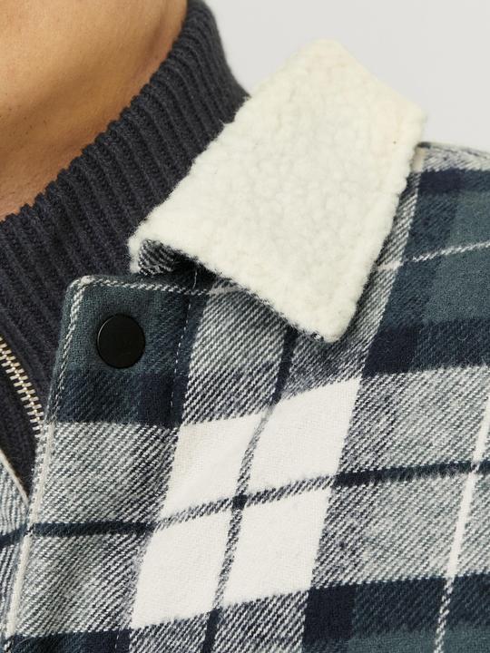 Produktbild Jack & Jones Locker geschnitten Overshirt Overshirt (XS)