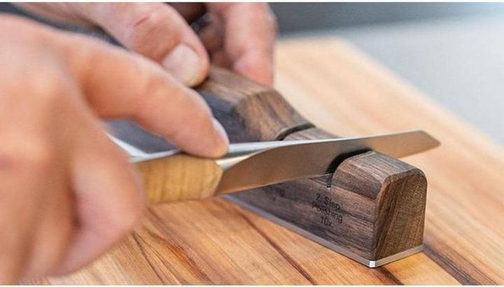 Actual product image Sknife Sharpener