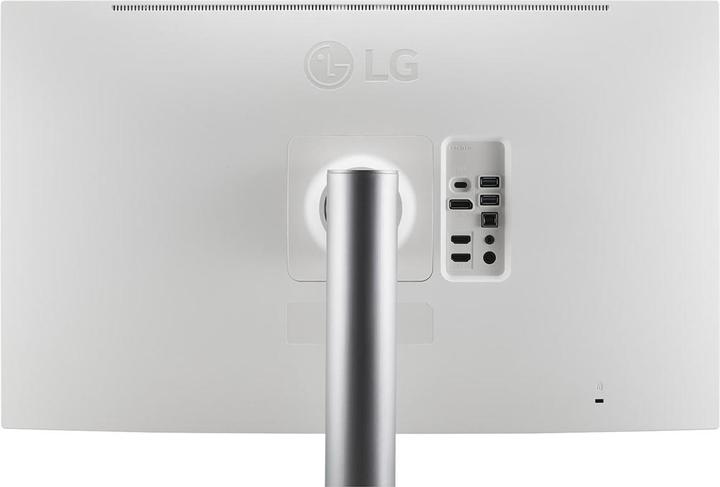 Actual product image LG UltraFine 32UQ85X-W (3840 x 2160 Pixels, 31.50")