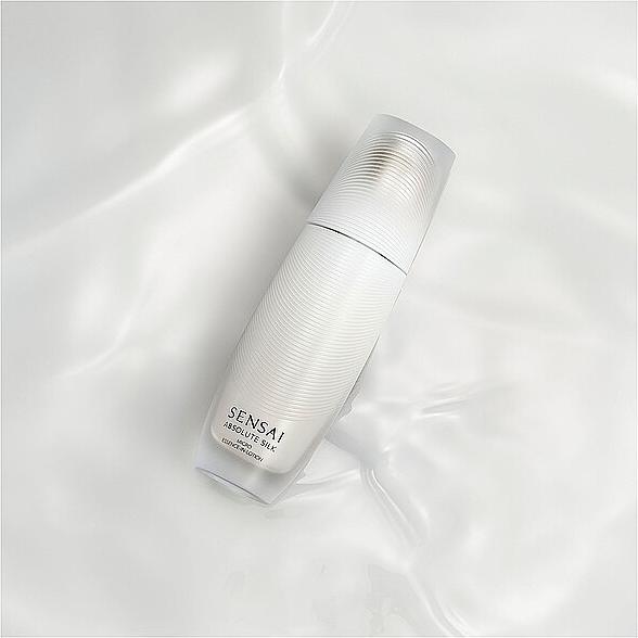 Produktbild Sensai Kanebo Silk Absolue Silk Micro Ess in Lotion (125 ml)