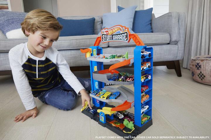 Actual product image Hot Wheels Stunt Garage, play set