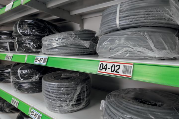 Produktbild Durable Etikettentasche HARD COVER selbstkleb A5 quer