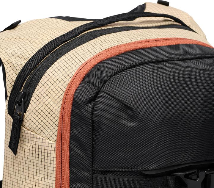 Actual product image Black Diamond Dawn Patrol 15 Backpack (15 l)