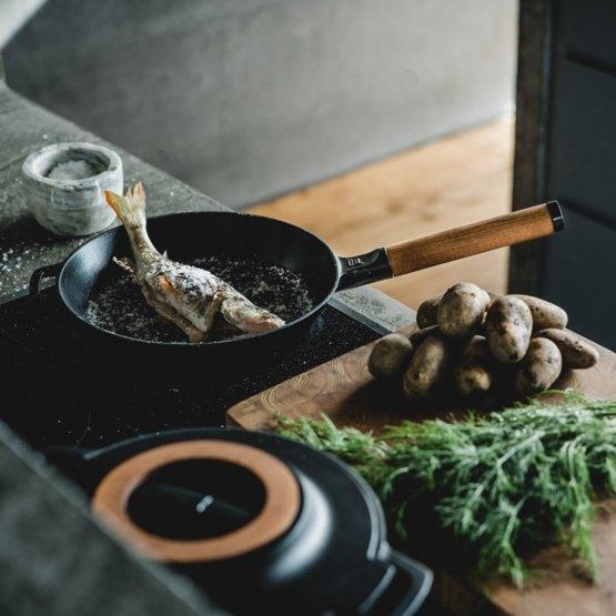 Actual product image Fiskars Norden frying pan, 26cm (26 cm, Frying pan, Cast iron)