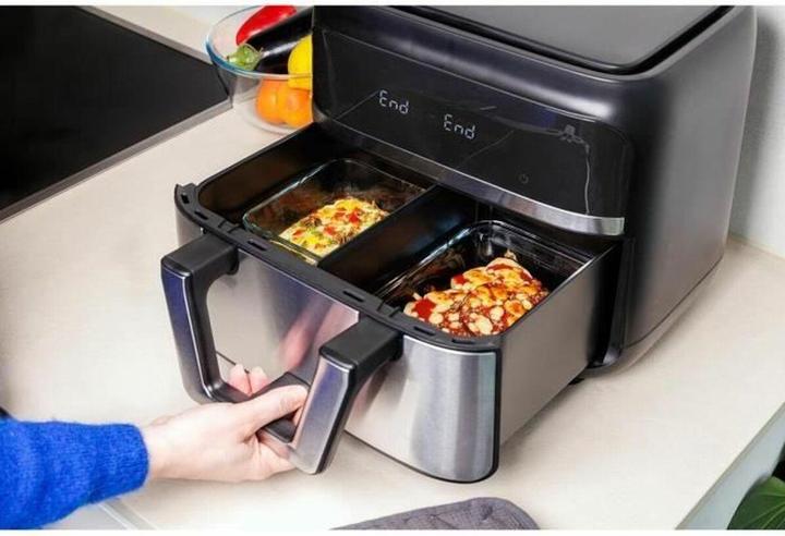 Actual product image Pyrex Baking tin