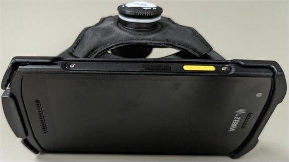 Produktbild Zebra USB charge cable - USB-Kabel - für MC3300 (1D-Barcodes, 2D-Barcodes, QR-Code)