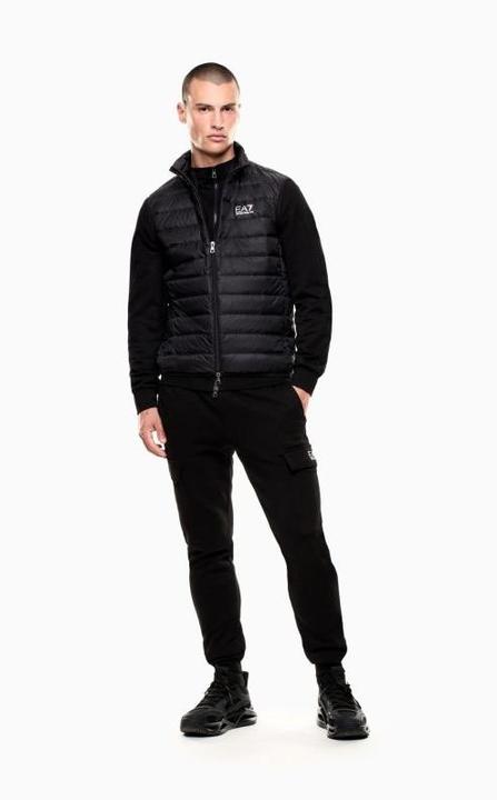 Actual product image Emporio Armani sleeveless down jacket (XL)