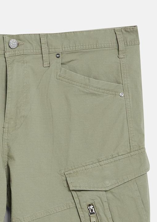 Image du produit s.Oliver Strukturierte Bermuda mit Cargo-Taschen (42)