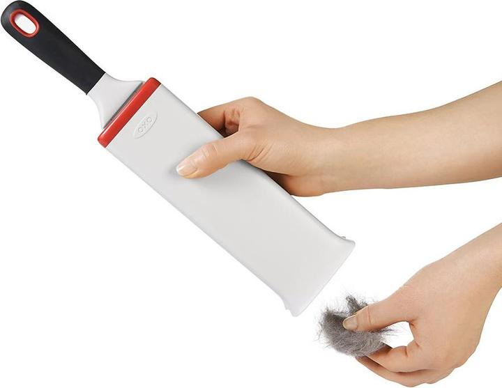 Actual product image OXO Lint remover/brush