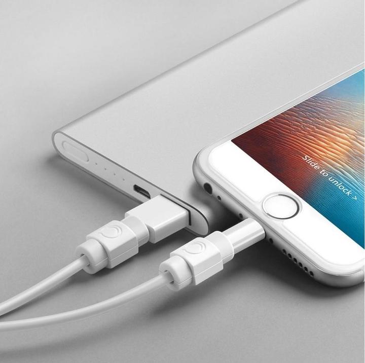 Actual product image Ugreen iPhone & smartphone anti-kink