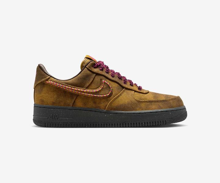 Produktbild Nike P-6000 Black/Laser Orange (GS) (40)
