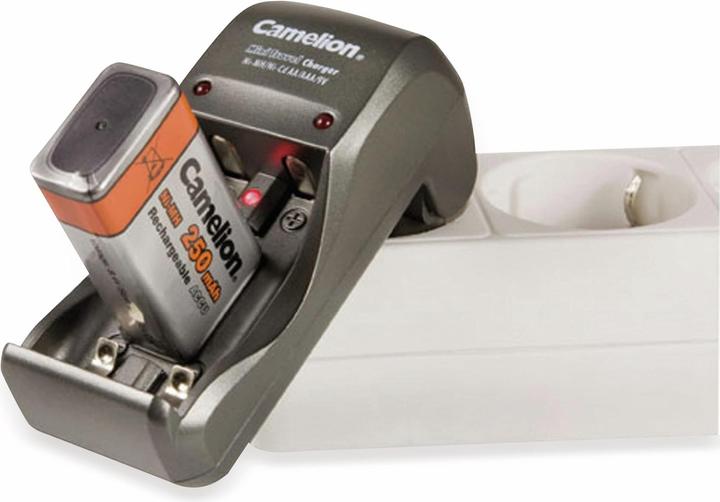 Actual product image Camelion Travel plug-in charger for 2x AA/AAA or 1x 9V, foldable plug (1 pcs., Battery + charger)