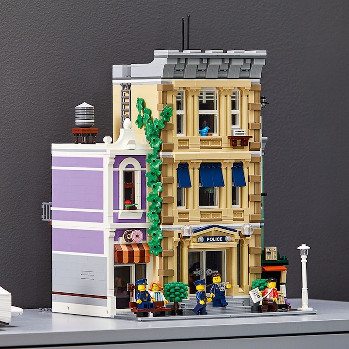 Image du produit LEGO Le Commissariat de police (10278, LEGO Creator Expert, LEGO difficiles à trouver)