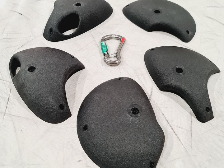 Actual product image Greenholds Climbing holds Essentials Set 4 (Black)