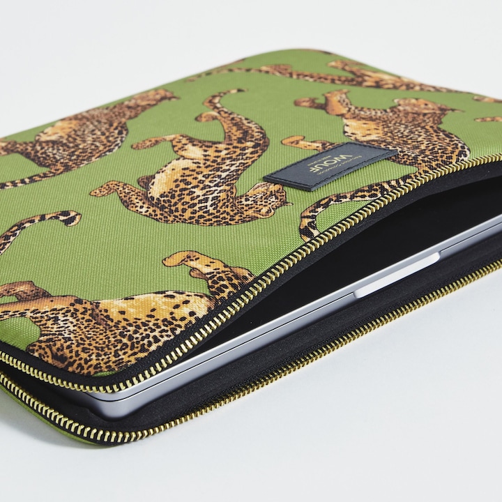 Actual product image Wouf Laptop sleeve 34 cm (14")