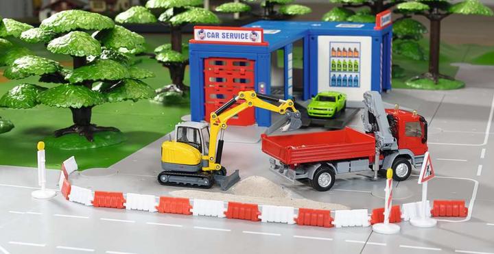 Actual product image Siku Crawler excavator