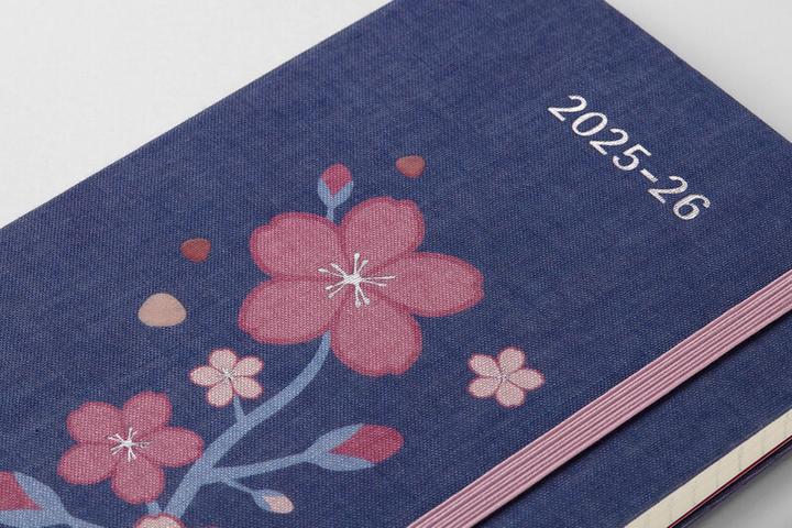 Actual product image Moleskine NB Sakura 2025 Pin Flower (No binding)