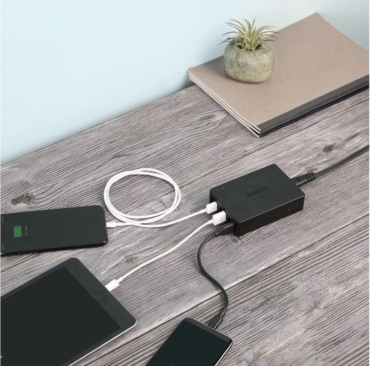 Produktbild Aukey Titan PA-T11 (60 W)