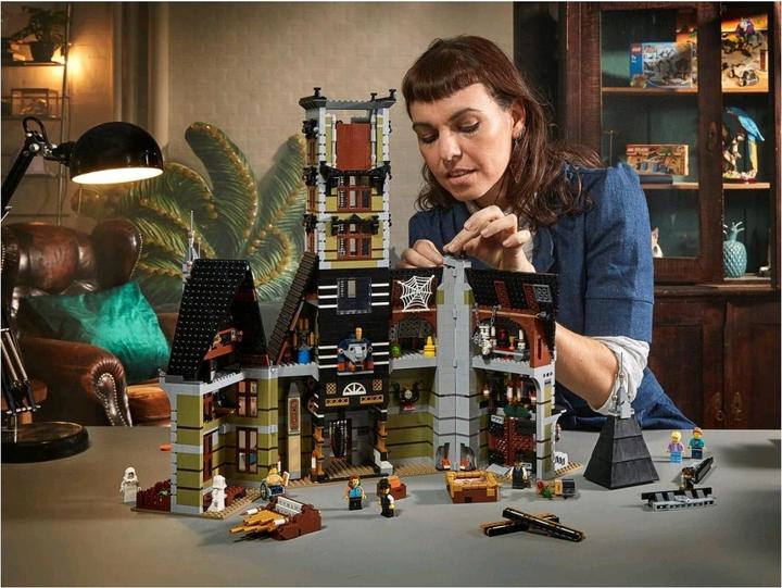 Actual product image LEGO haunted house (10273, LEGO Creator Expert, LEGO Rare Sets)