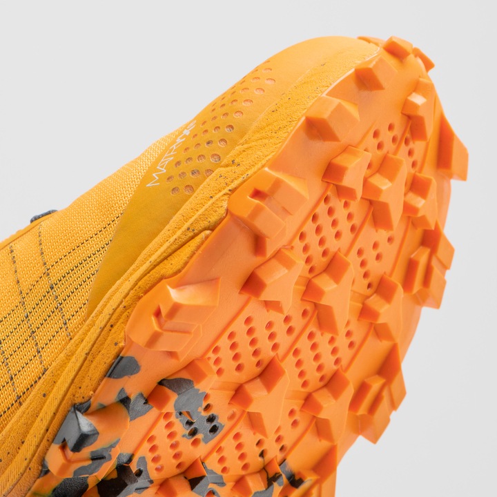 Actual product image Kiprun Trail running shoes men competition - Race Light mango (45)
