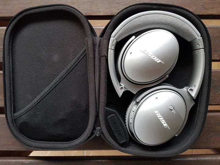 Produktbild Bose QC35 Etui
