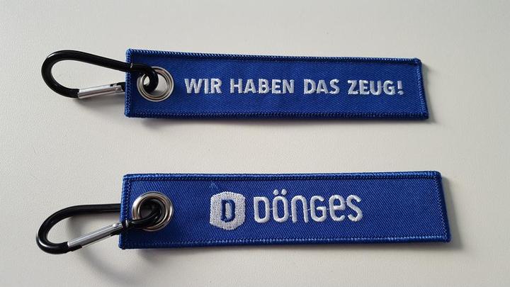 Actual product image Dönges Keyring with carabiner