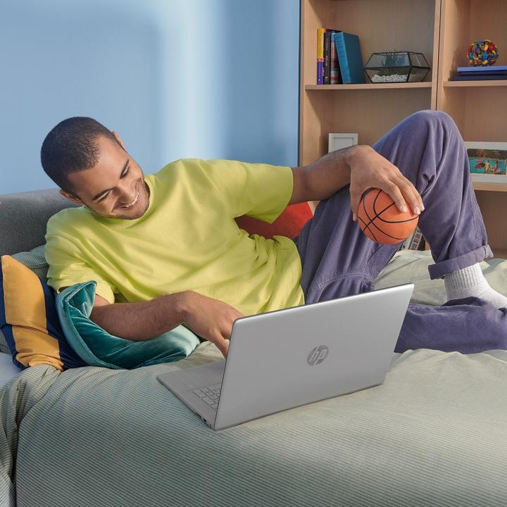 Image du produit HP 17-cn3159ng (17.30", 512 Go, 16 Go, DE, Intel Core i5-1334U)