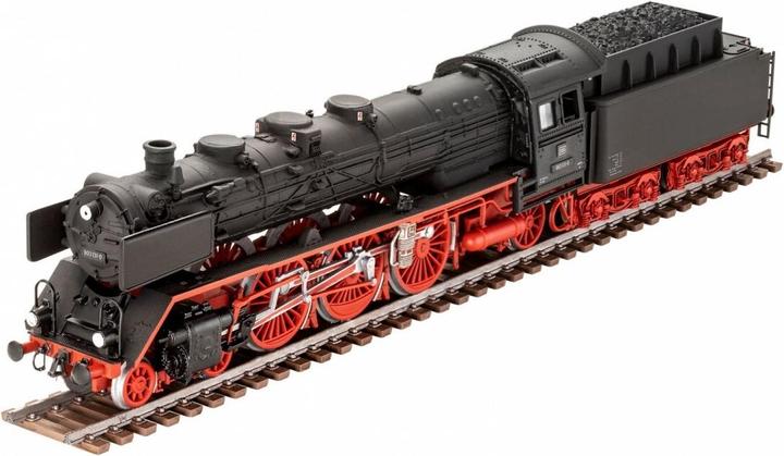 Actual product image Revell BR03 express locomotive