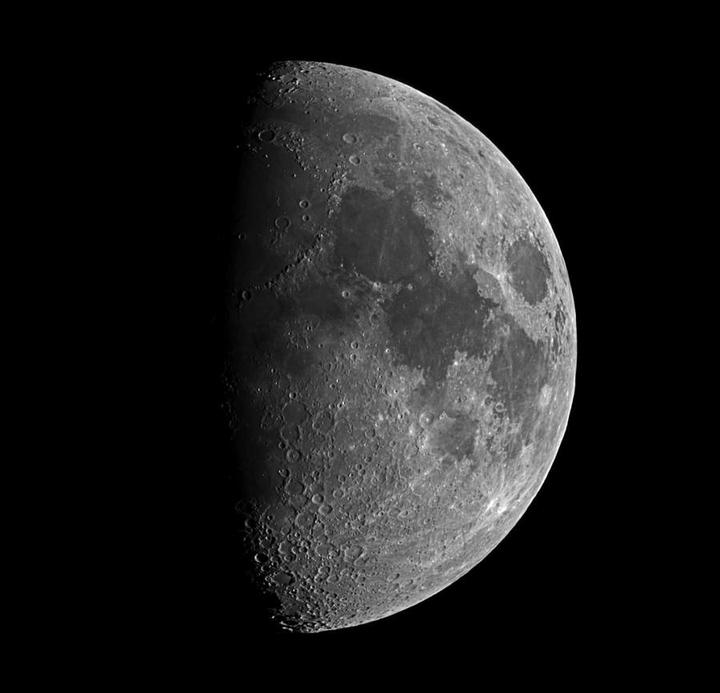 Immagine prodotto Bresser Telescopio riflettore Spica 130/1000 EQ3 con smartphone-A