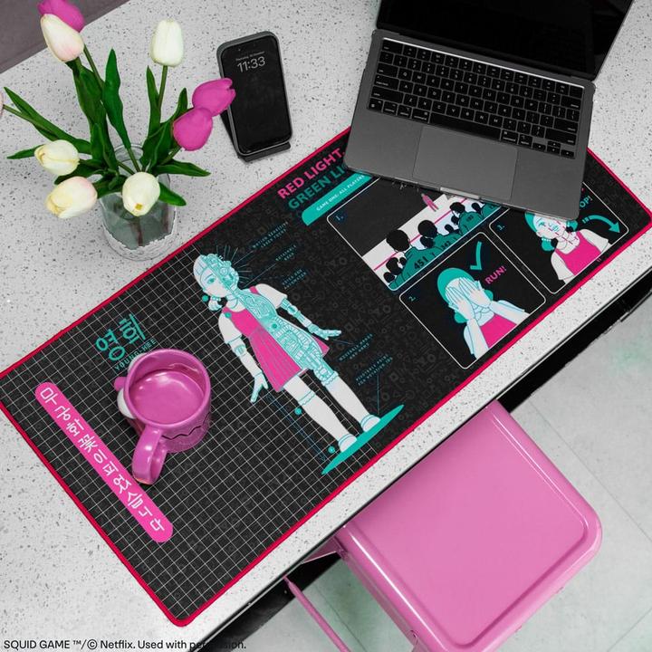 Actual product image Cinereplicas Squid Game desk pad Young-Hee Blue Print (XL)