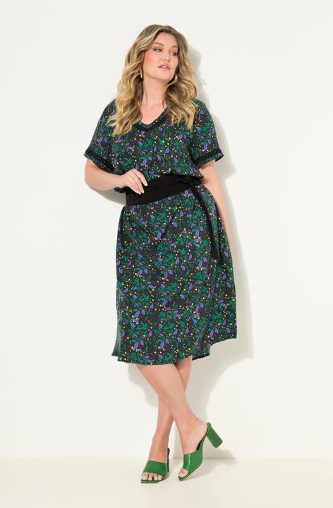 Actual product image Miamoda A-line maxi dress with leaf pattern and half sleeves (52)