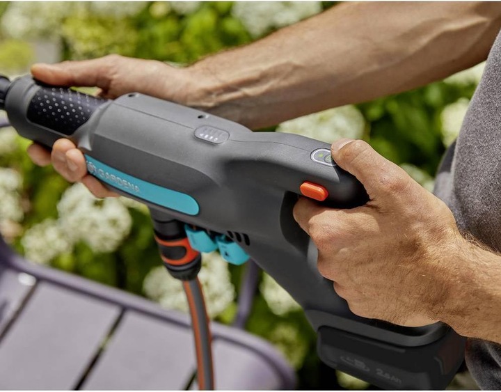 Immagine prodotto Gardena AquaClean (Batteria ricaricabile)