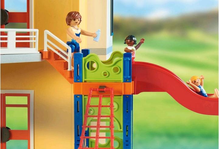 Produktbild Playmobil Poolparty mit Rutsche (70987, Playmobil City Life)