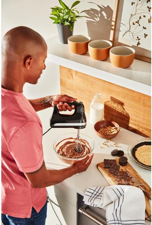 Actual product image KitchenAid Hand blender - 6 speeds - onyx zwart - 5KHM6118EOB (85 W)