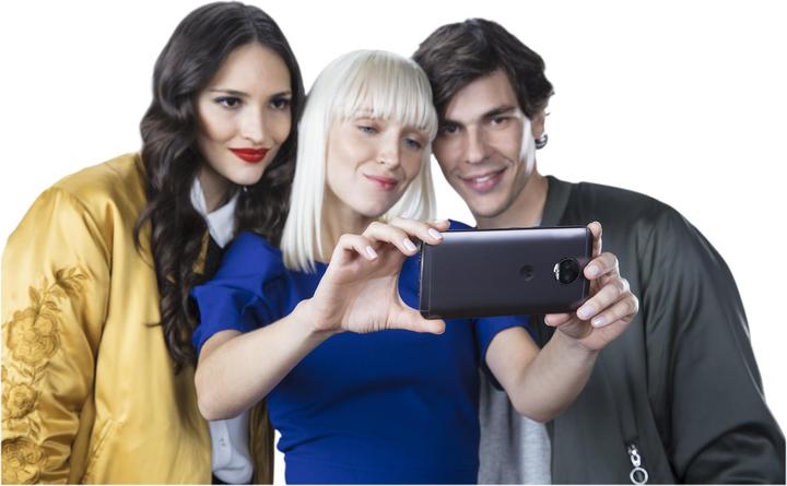 Produktbild Motorola Moto G5s Plus (32 GB, Lunar Gray, 5.50", Hybrid Dual SIM, 13 Mpx, 4G)