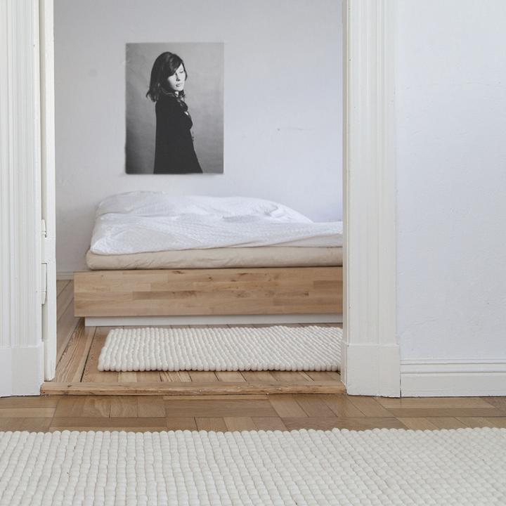 Produktbild Myfelt Linéa Filzkugelteppich (70 x 100 cm)
